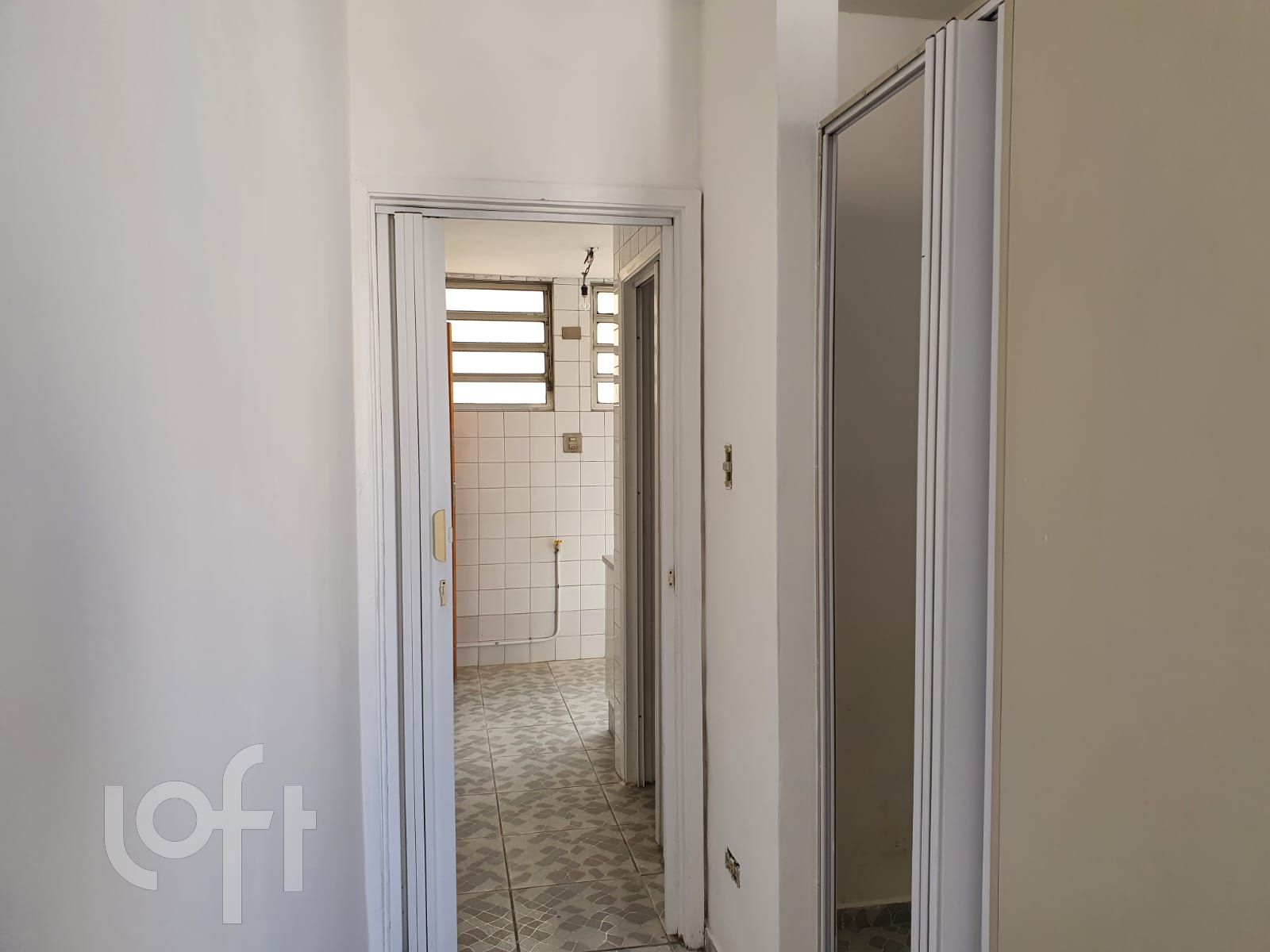 Apartamento à venda com 1 quarto, 32m² - Foto 20
