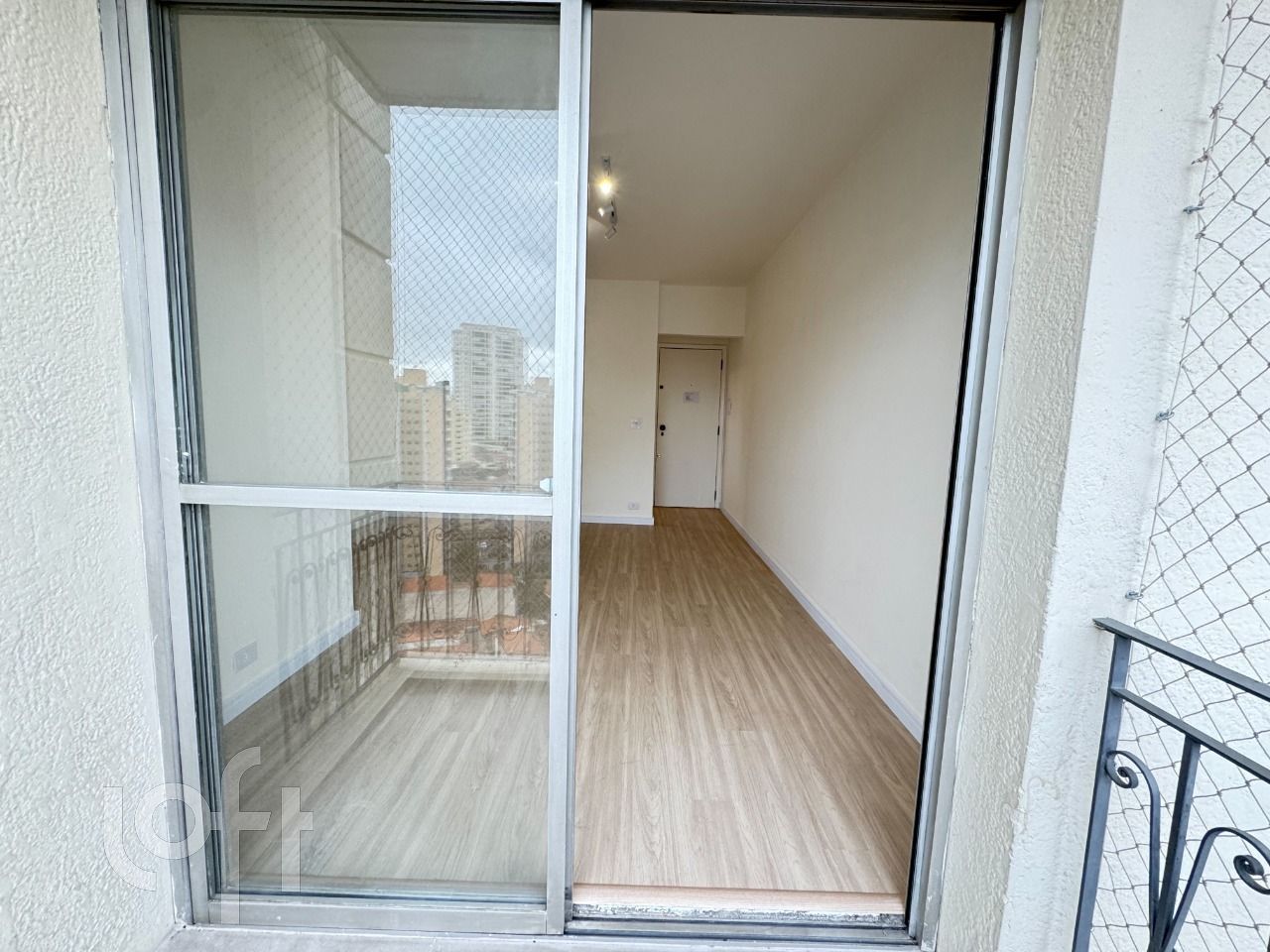 Apartamento à venda com 2 quartos, 73m² - Foto 37