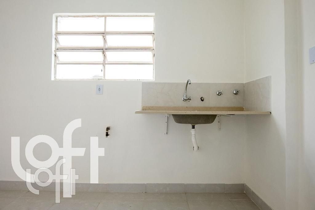 Apartamento à venda com 2 quartos, 65m² - Foto 18