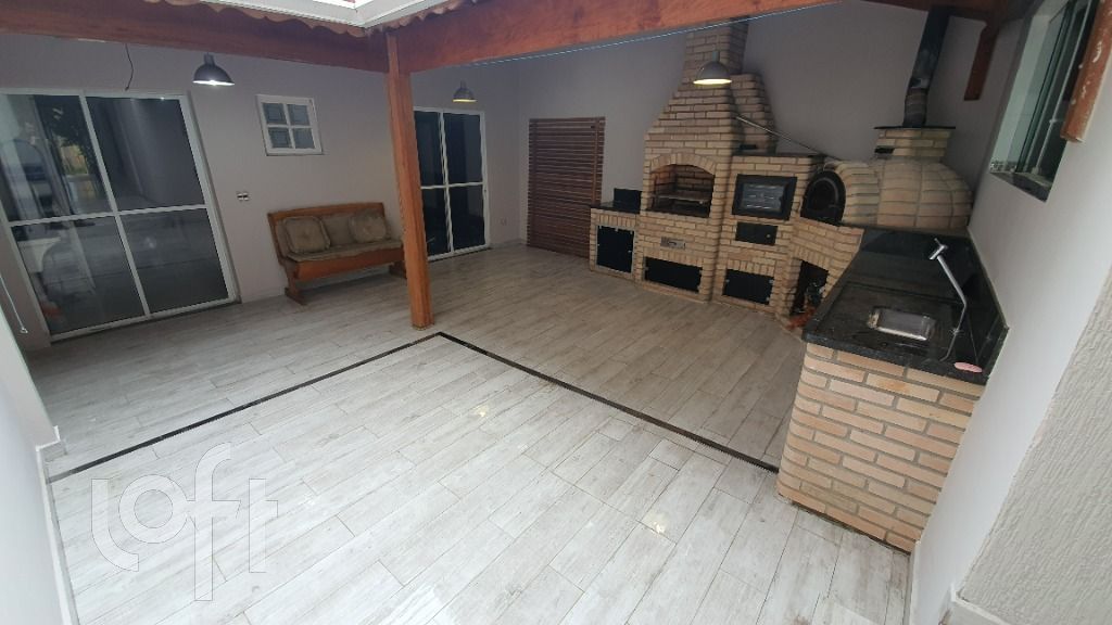 Casa, 3 quartos, 270 m² - Foto 1