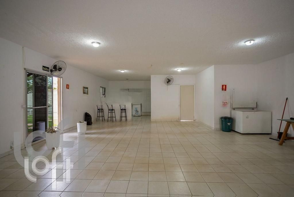Apartamento à venda com 3 quartos, 93m² - Foto 12