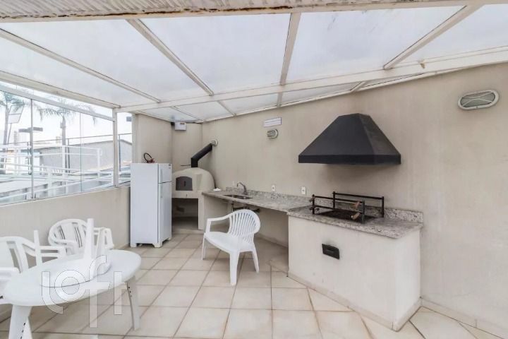 Apartamento à venda com 3 quartos, 88m² - Foto 19
