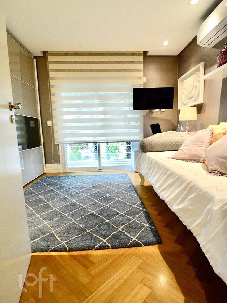 Casa de Condomínio à venda com 4 quartos, 559m² - Foto 32