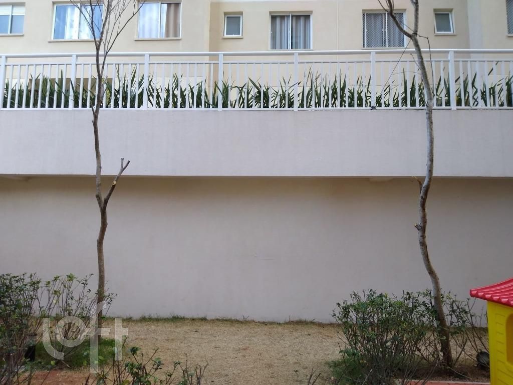 Apartamento à venda com 2 quartos, 40m² - Foto 49