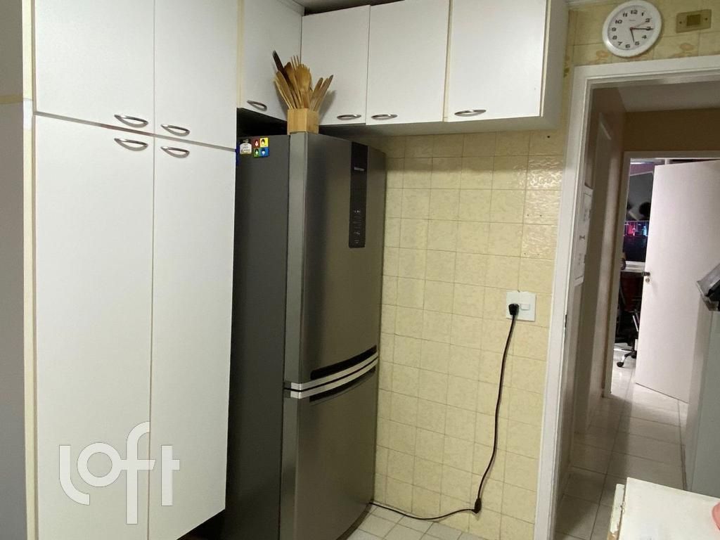 Apartamento à venda com 2 quartos, 69m² - Foto 13