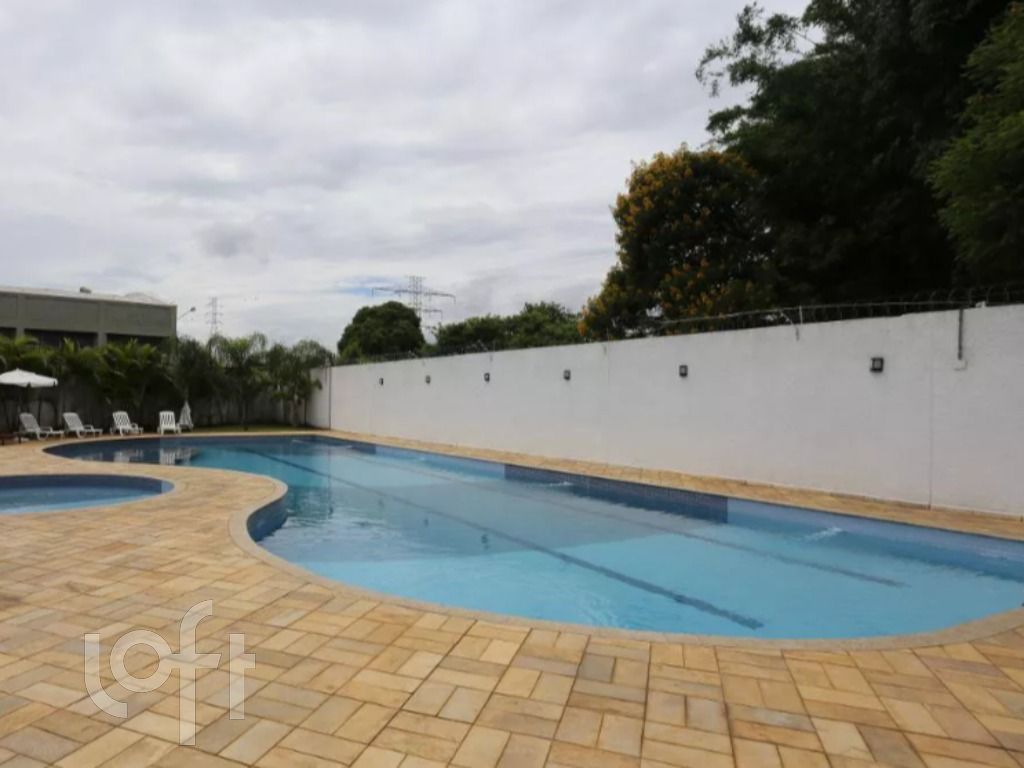 Apartamento à venda com 3 quartos, 70m² - Foto 1
