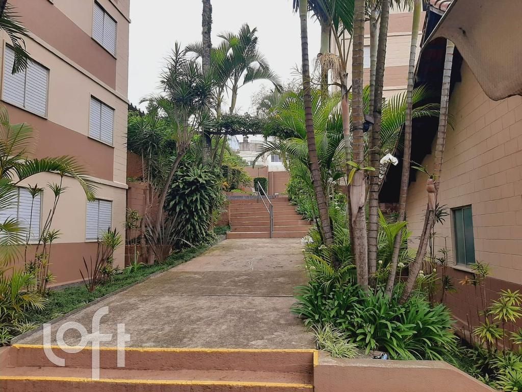 Apartamento à venda com 2 quartos, 50m² - Foto 20