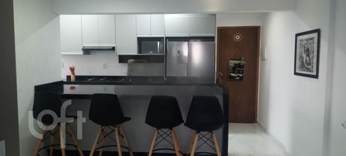 Apartamento à venda com 2 quartos, 60m² - Foto 5