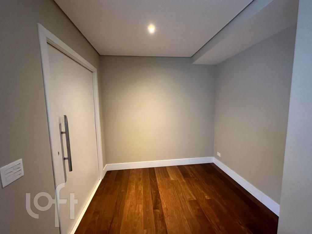 Apartamento, 3 quartos, 221 m² - Foto 4