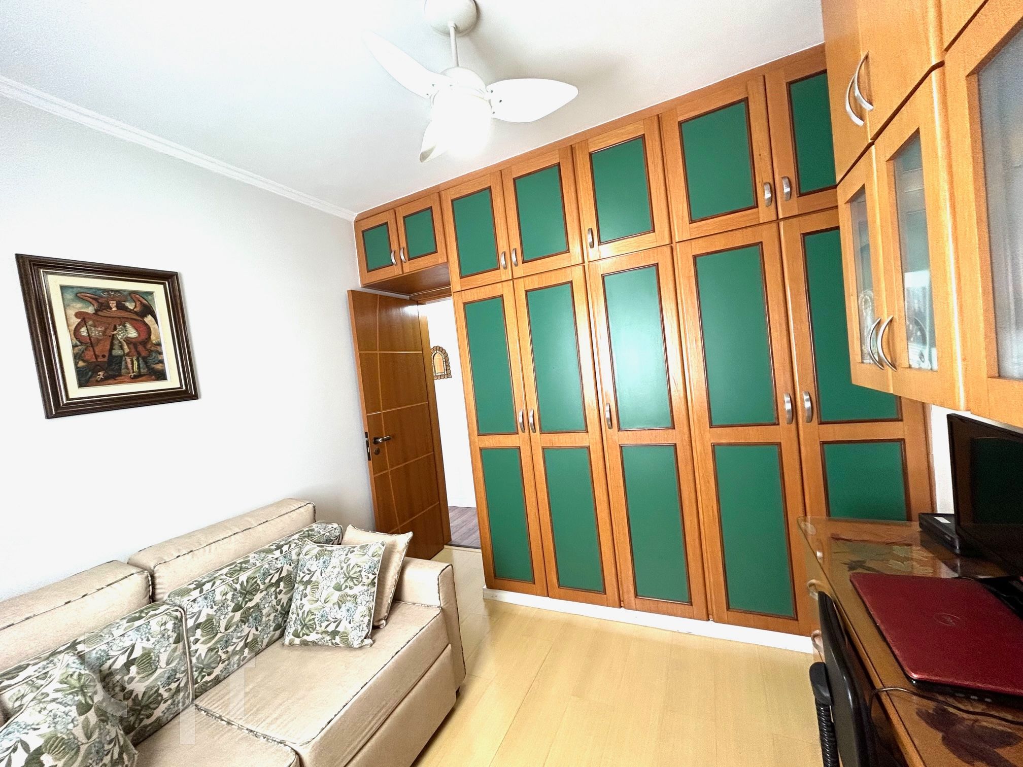 Apartamento à venda com 3 quartos, 75m² - Foto 9
