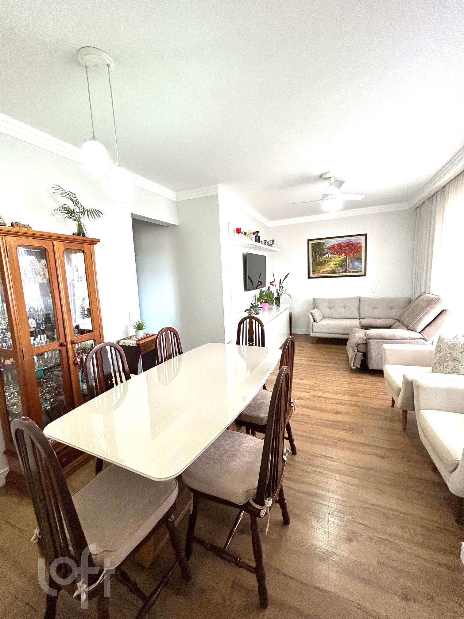 Apartamento à venda com 3 quartos, 75m² - Foto 2