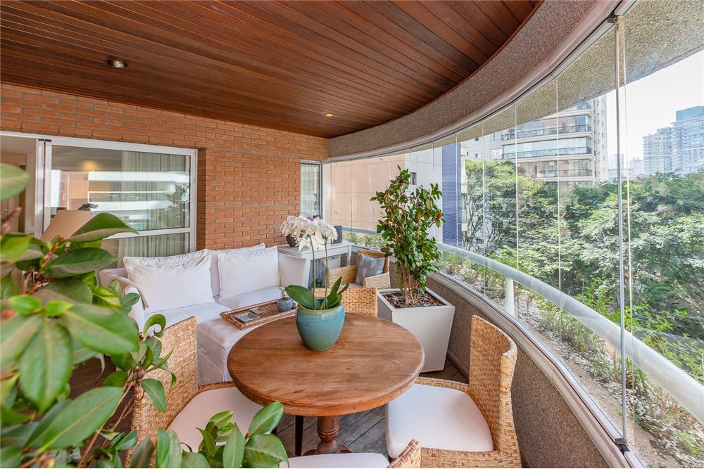 Apartamento, 3 quartos, 243 m² - Foto 4