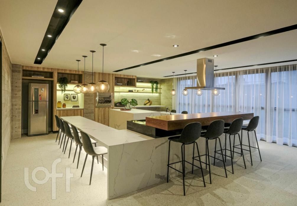 Apartamento à venda com 3 quartos, 158m² - Foto 18