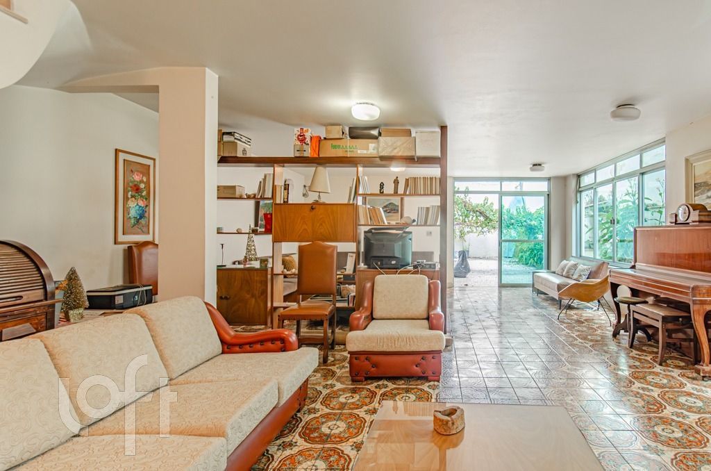 Casa, 4 quartos, 320 m² - Foto 26