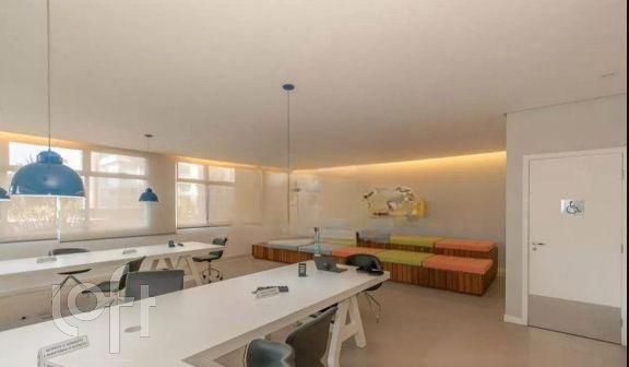 Apartamento à venda com 2 quartos, 69m² - Foto 19