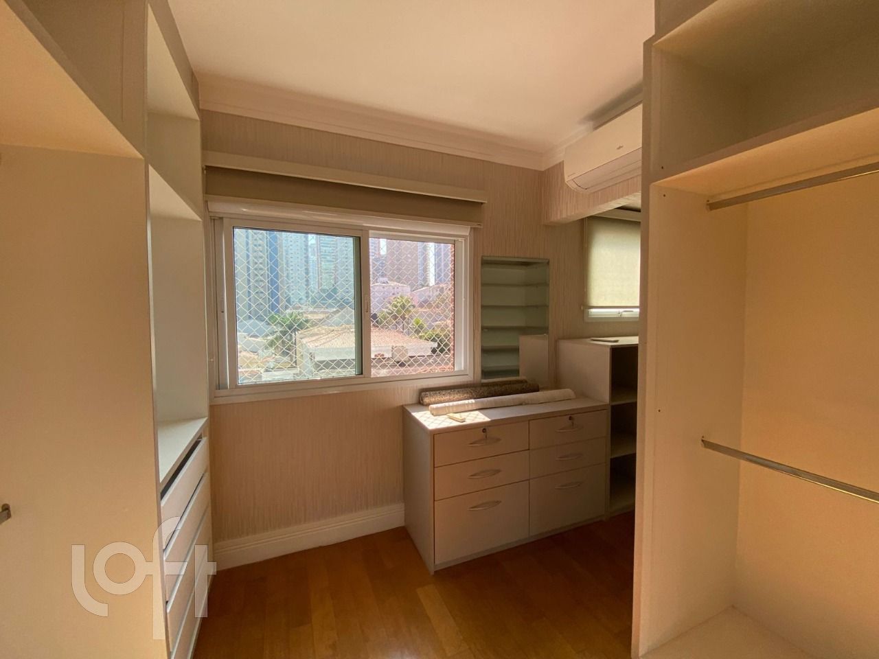 Apartamento à venda com 3 quartos, 180m² - Foto 15