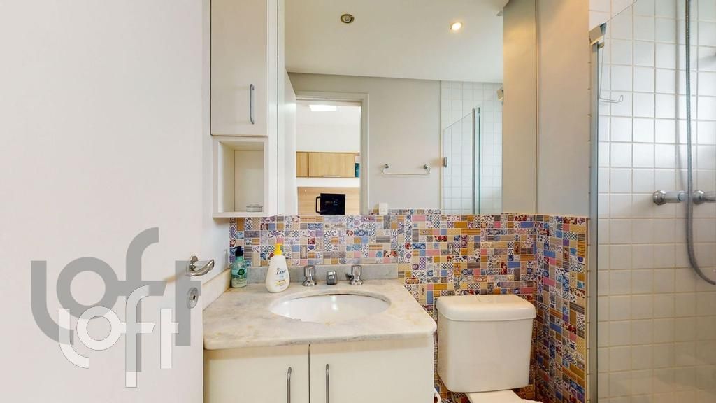 Apartamento à venda com 1 quarto, 70m² - Foto 3