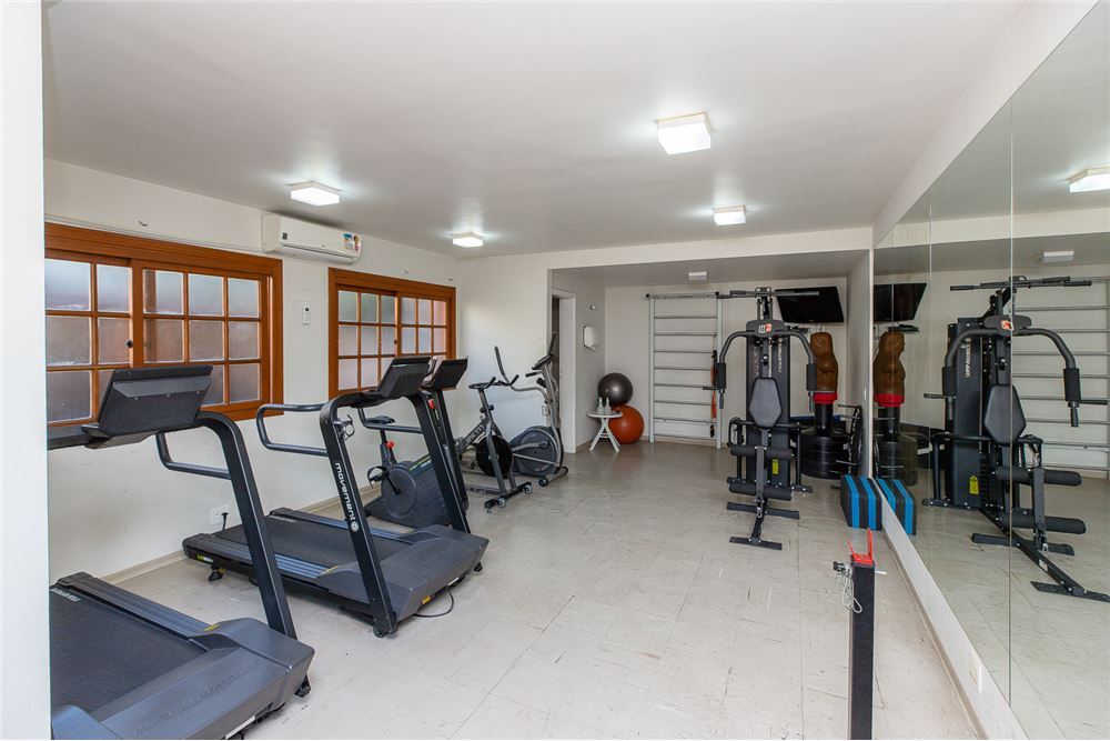 Casa, 3 quartos, 220 m² - Foto 49