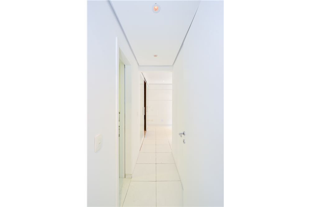Apartamento à venda com 3 quartos, 129m² - Foto 17
