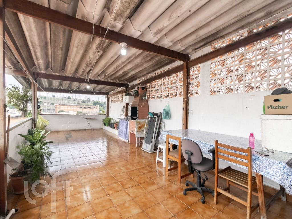 Casa à venda com 4 quartos, 160m² - Foto 13