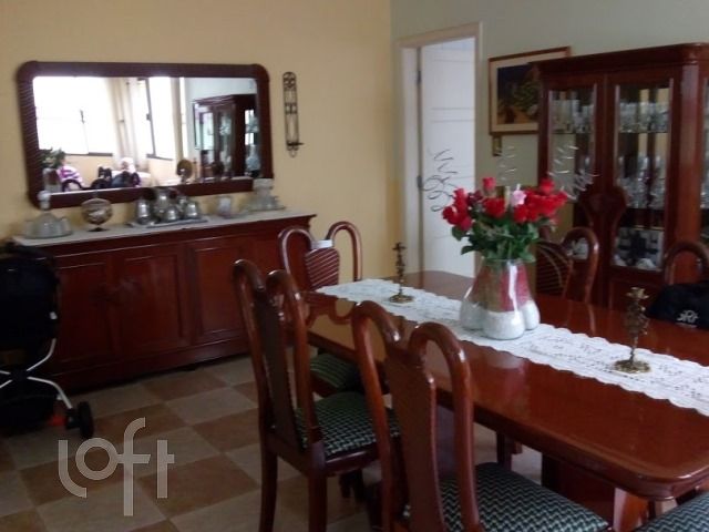 Casa, 4 quartos, 300 m² - Foto 1
