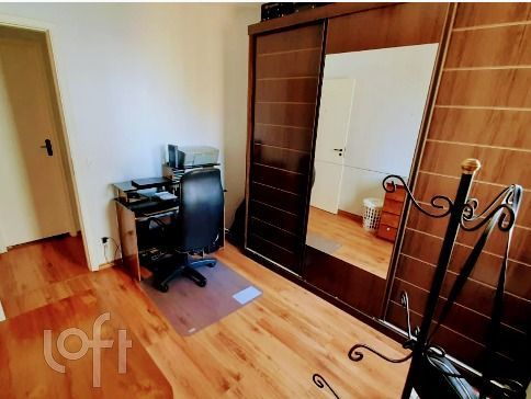 Apartamento à venda com 2 quartos, 67m² - Foto 17