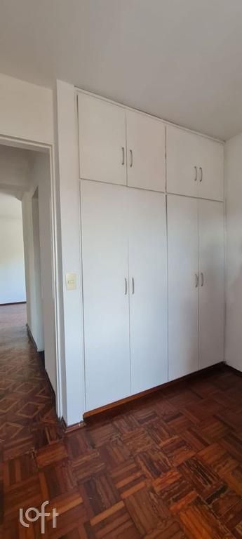 Apartamento à venda com 2 quartos, 70m² - Foto 4