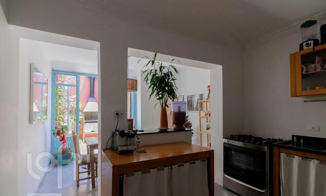 Casa à venda com 2 quartos, 100m² - Foto 12