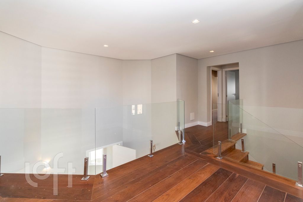 Apartamento à venda com 4 quartos, 230m² - Foto 9