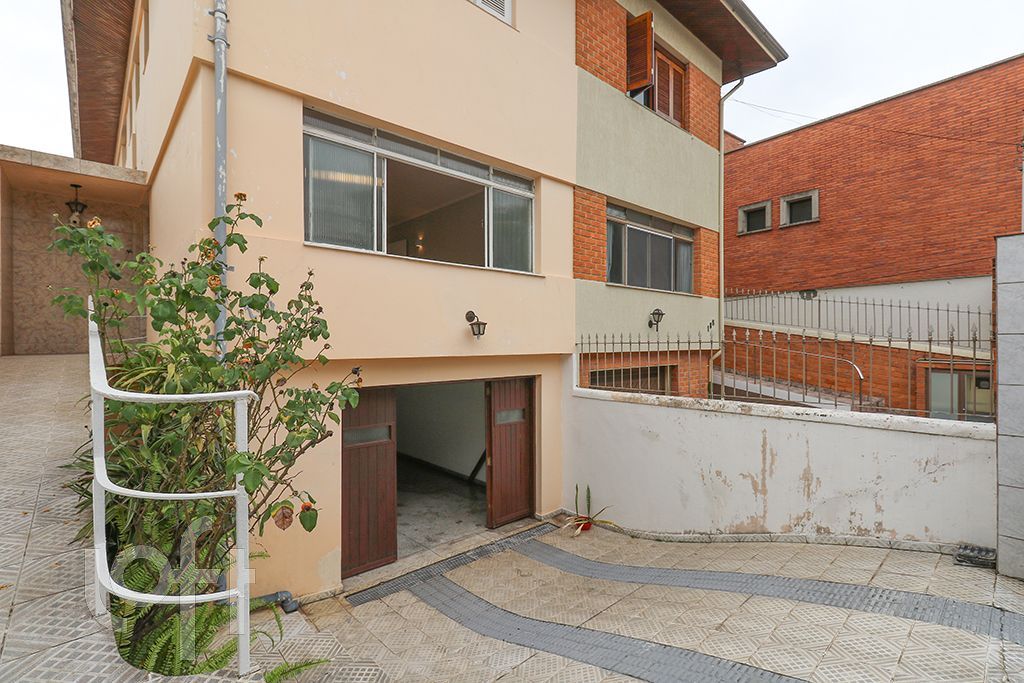 Casa à venda com 3 quartos, 198m² - Foto 23