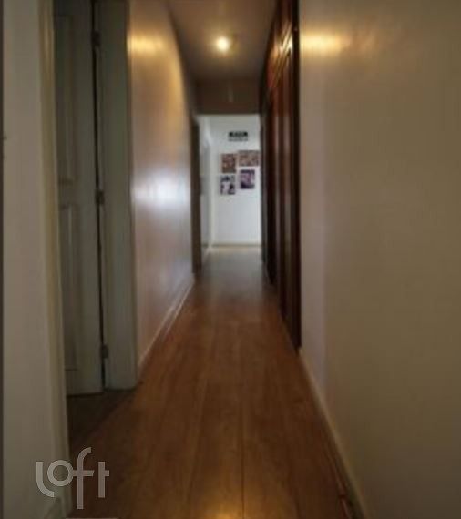 Apartamento à venda com 4 quartos, 214m² - Foto 4