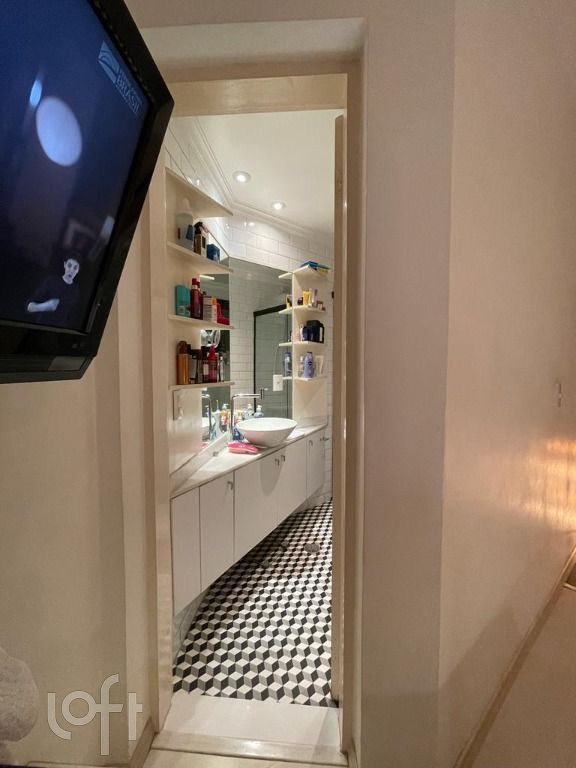Apartamento à venda com 1 quarto, 62m² - Foto 7