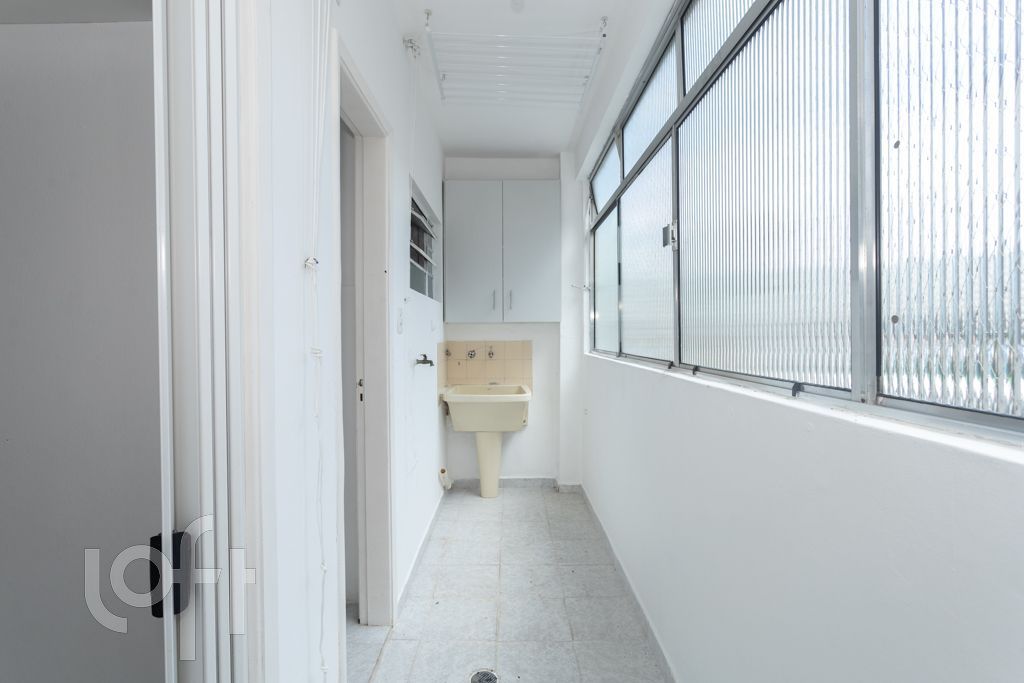 Apartamento à venda com 2 quartos, 83m² - Foto 20