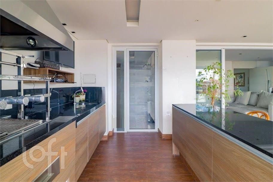 Apartamento à venda com 3 quartos, 180m² - Foto 12
