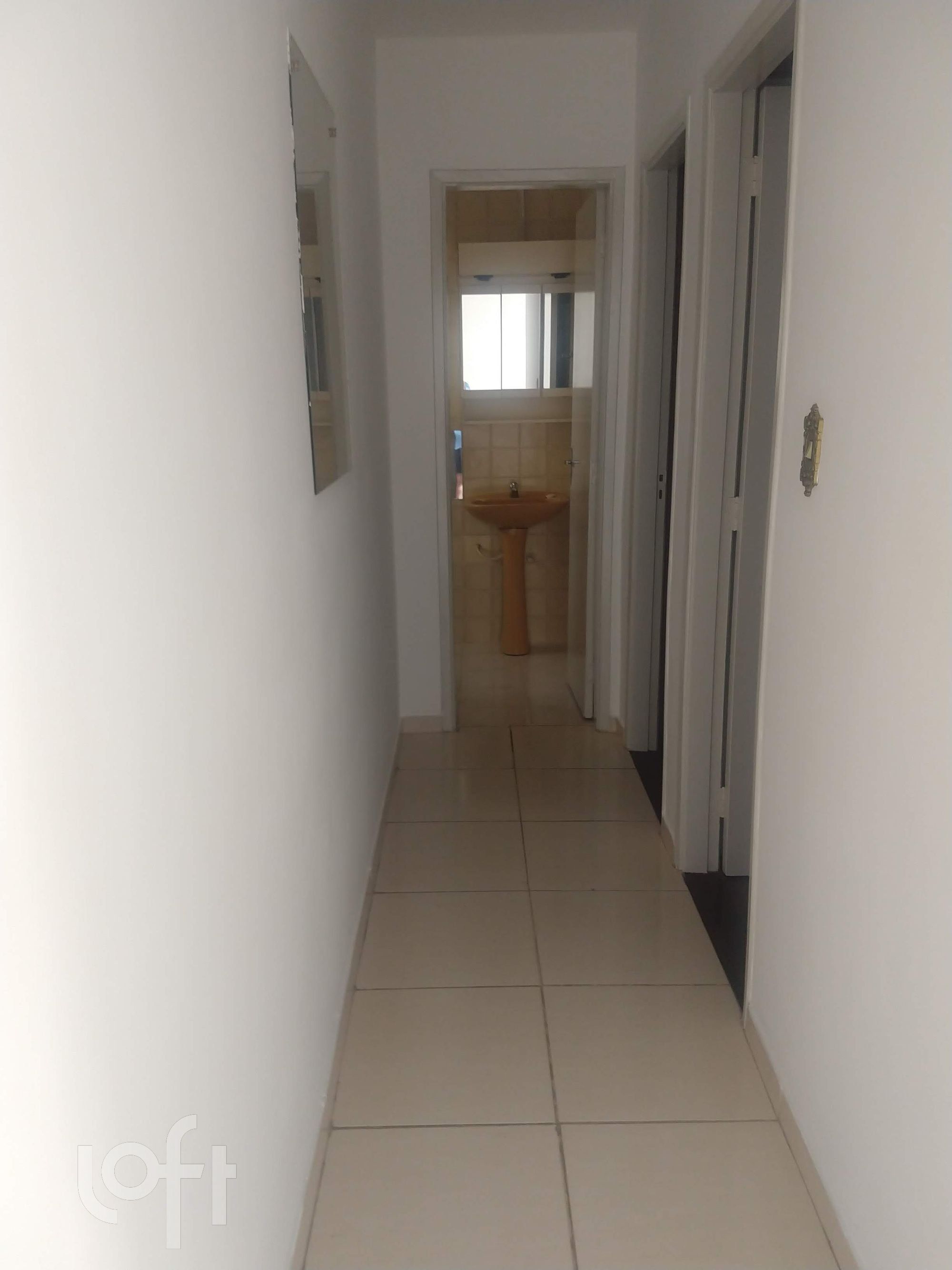 Apartamento à venda com 2 quartos, 77m² - Foto 4