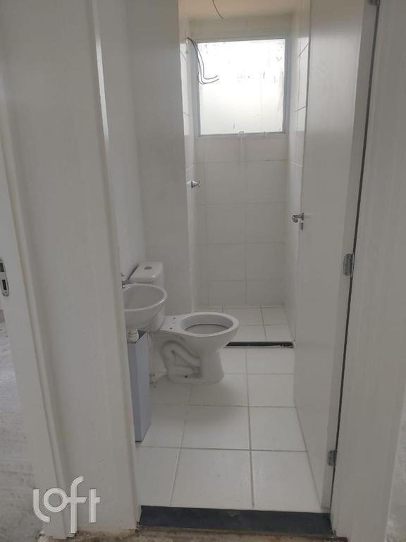 Apartamento à venda com 2 quartos, 40m² - Foto 7