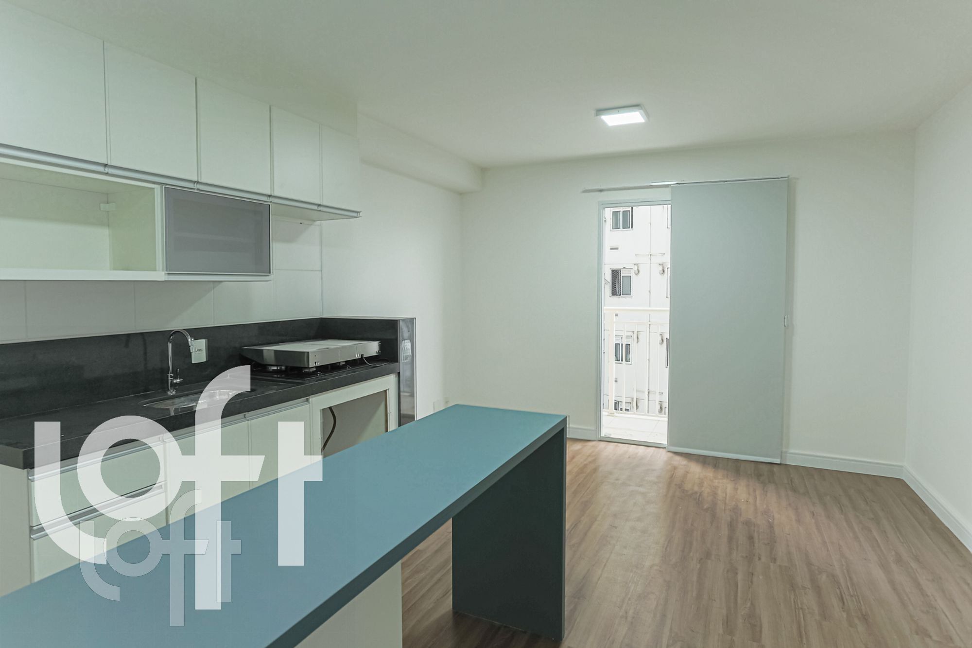 Apartamento à venda com 1 quarto, 37m² - Foto 6