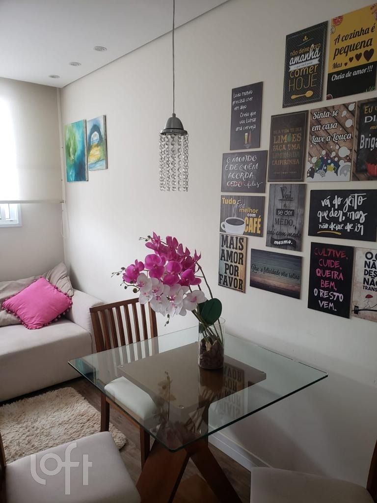 Apartamento à venda com 2 quartos, 44m² - Foto 10