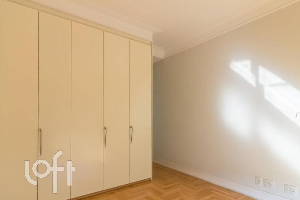 Apartamento à venda com 4 quartos, 320m² - Foto 5