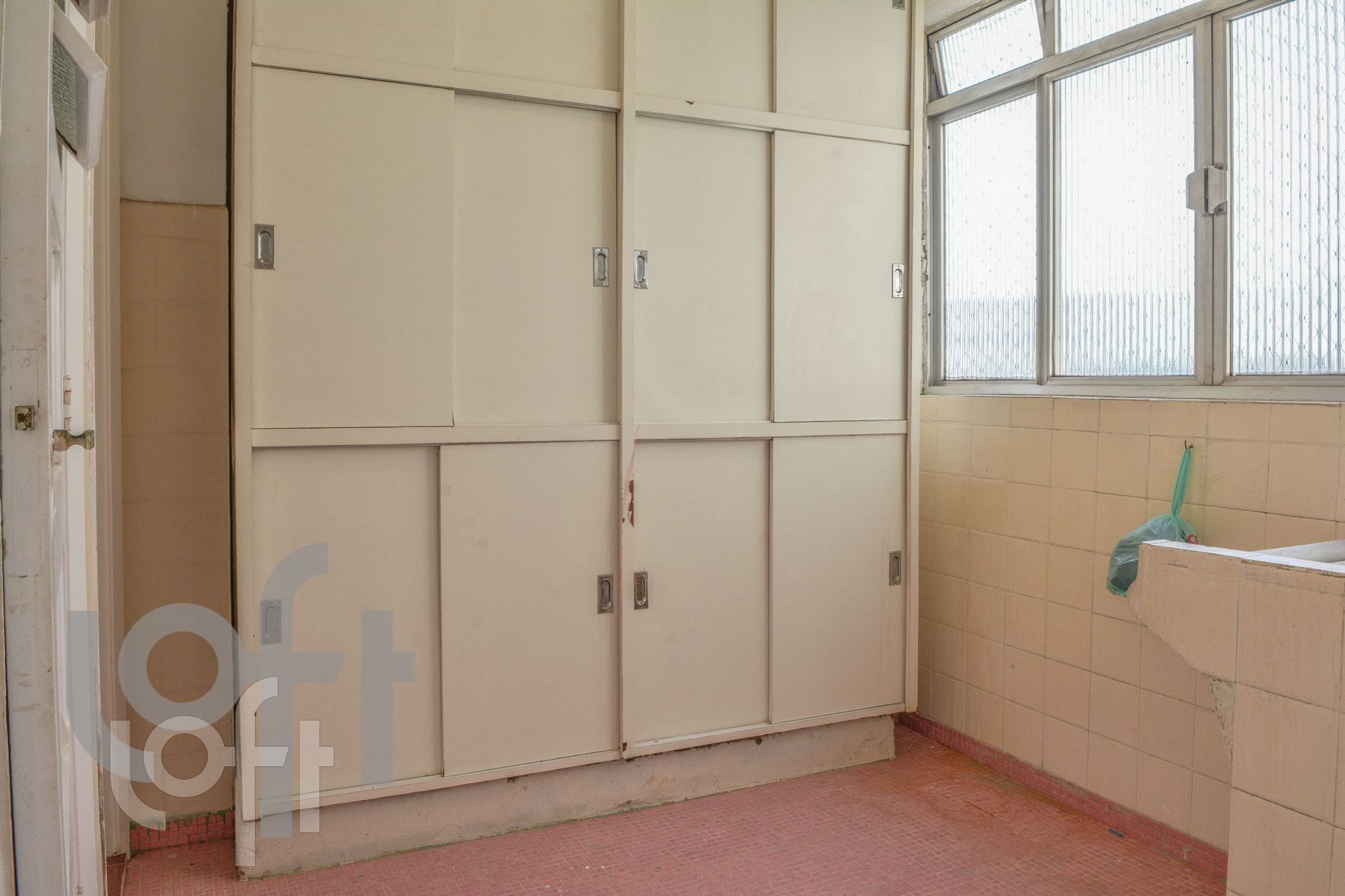 Apartamento à venda com 2 quartos, 132m² - Foto 17