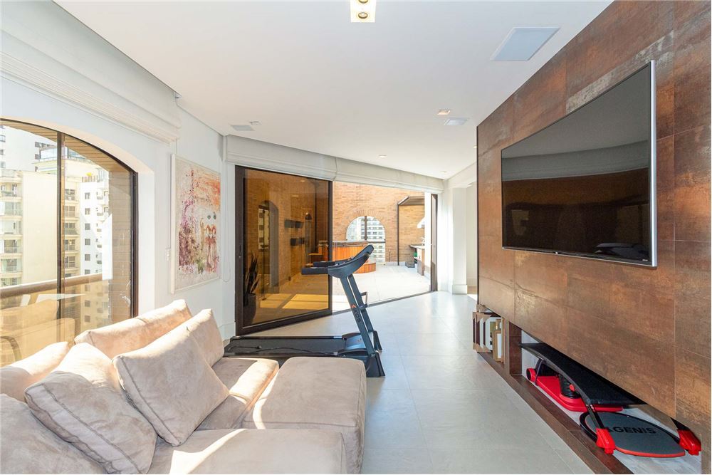 Cobertura, 3 quartos, 264 m² - Foto 1