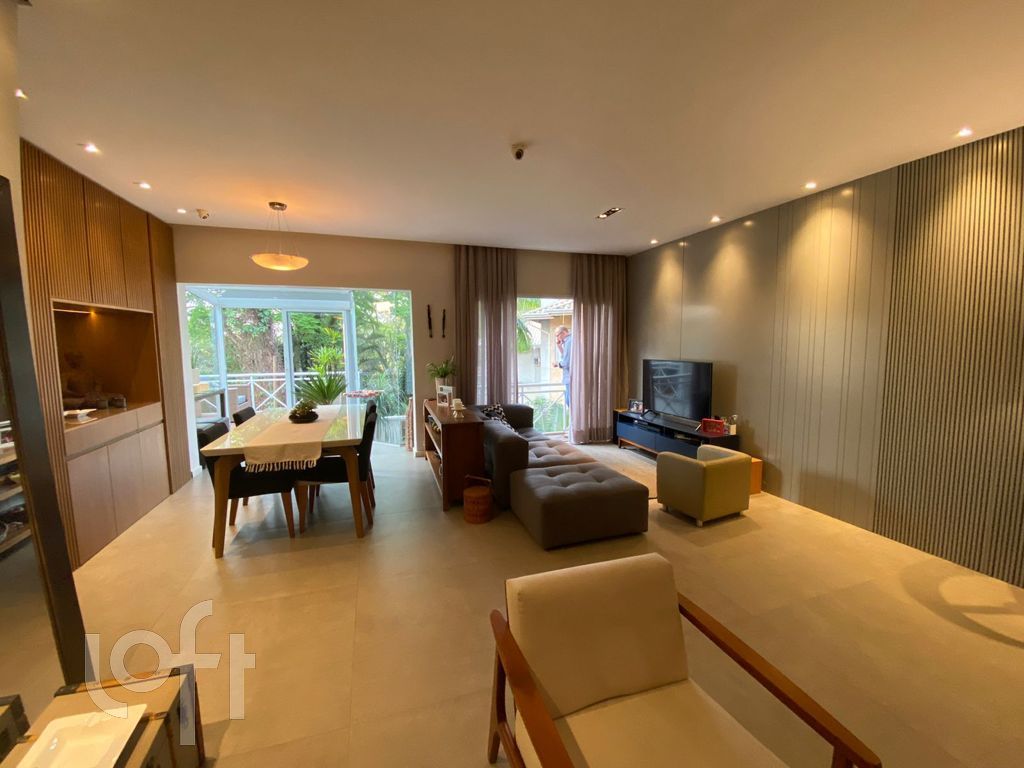 Casa, 3 quartos, 302 m² - Foto 2