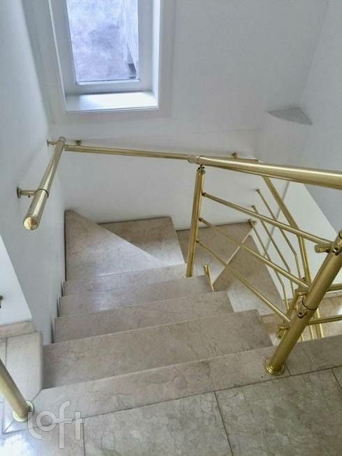 Casa à venda com 4 quartos, 379m² - Foto 5