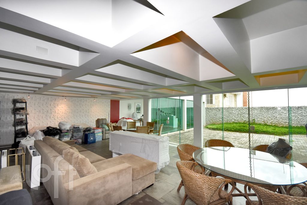 Casa, 3 quartos, 356 m² - Foto 1