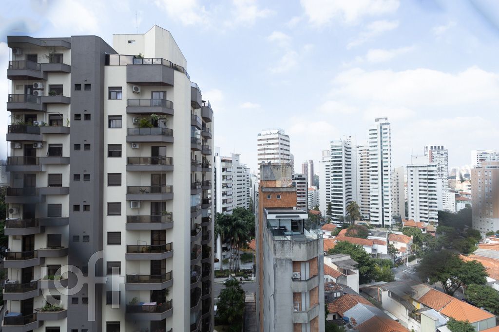 Apartamento à venda com 2 quartos, 83m² - Foto 4