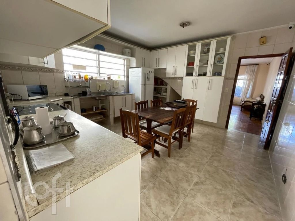 Casa, 4 quartos, 192 m² - Foto 2