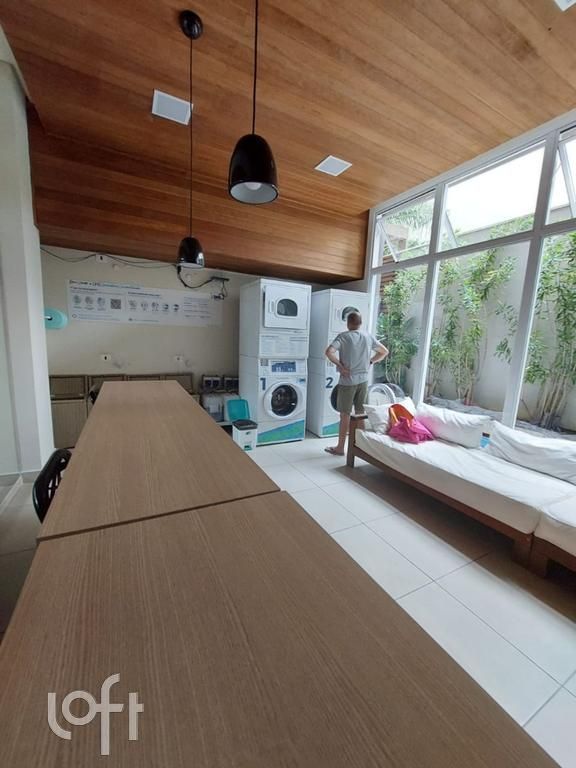 Apartamento à venda com 1 quarto, 35m² - Foto 16