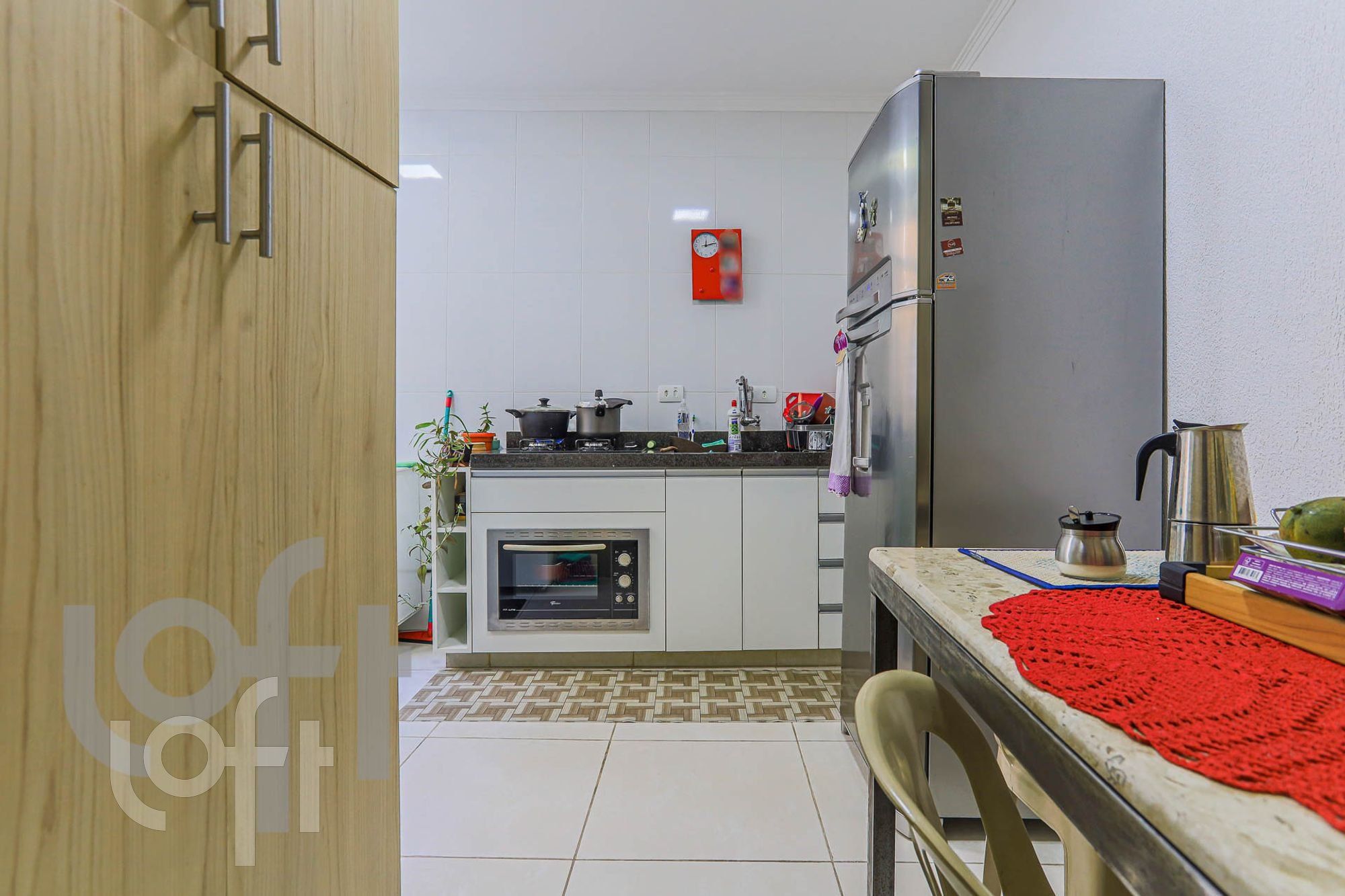 Apartamento à venda com 2 quartos, 75m² - Foto 8