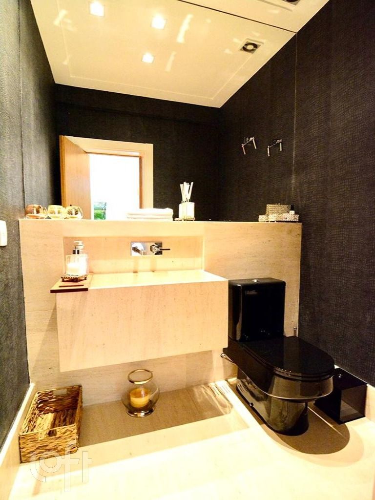 Casa de Condomínio à venda com 4 quartos, 559m² - Foto 5