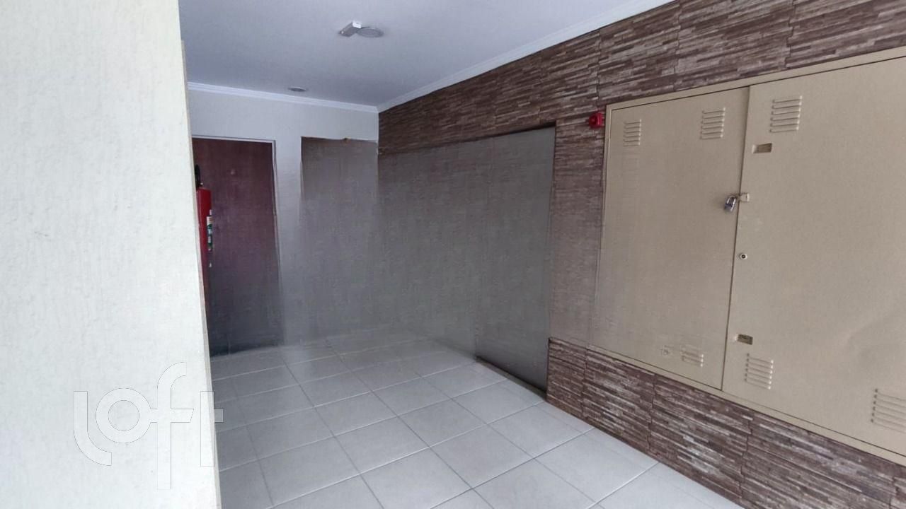 Apartamento à venda com 2 quartos, 85m² - Foto 24